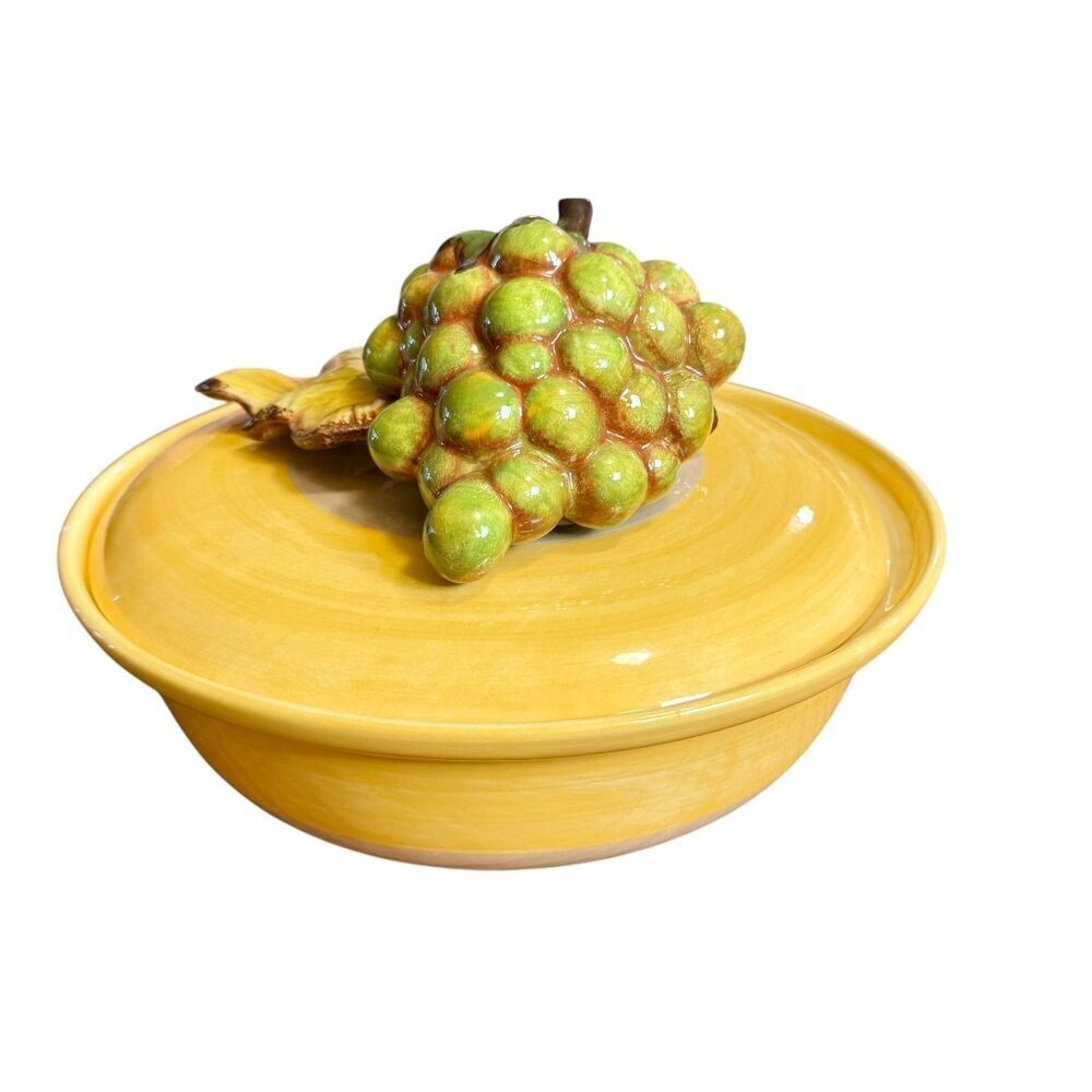 Vintage Cali Large Ceramic Pottery Serving Bowl Yellow Grape 3D Lid Collectible - Picture 3 of 14